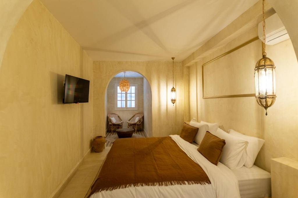 Suite 2